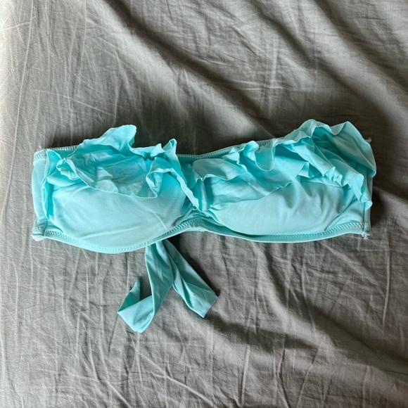 Ruffle bandeau bikini top - Picture 1 of 3